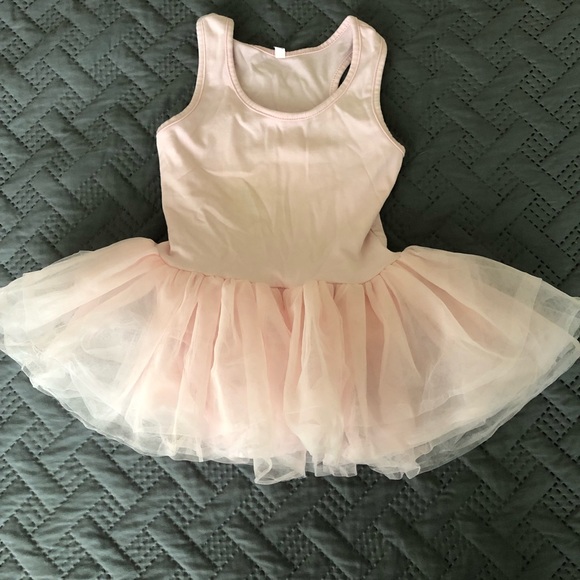 Girls clothes bundle - Picture 2 of 9